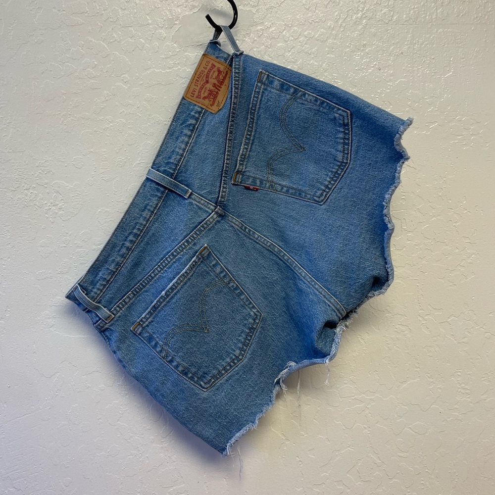Levi’s High waisted denim shorts
